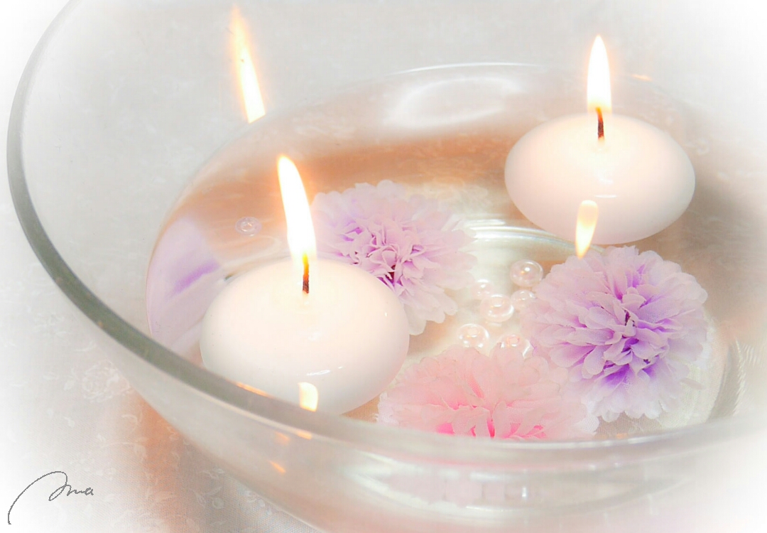 floating_candles_01