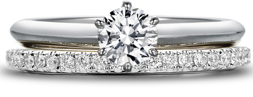 エタニティリング-結婚指輪-婚約指輪-マイクロセッティング-結婚指輪と婚約指輪の重ねづけ-結婚指輪と婚約指輪のコーディネート